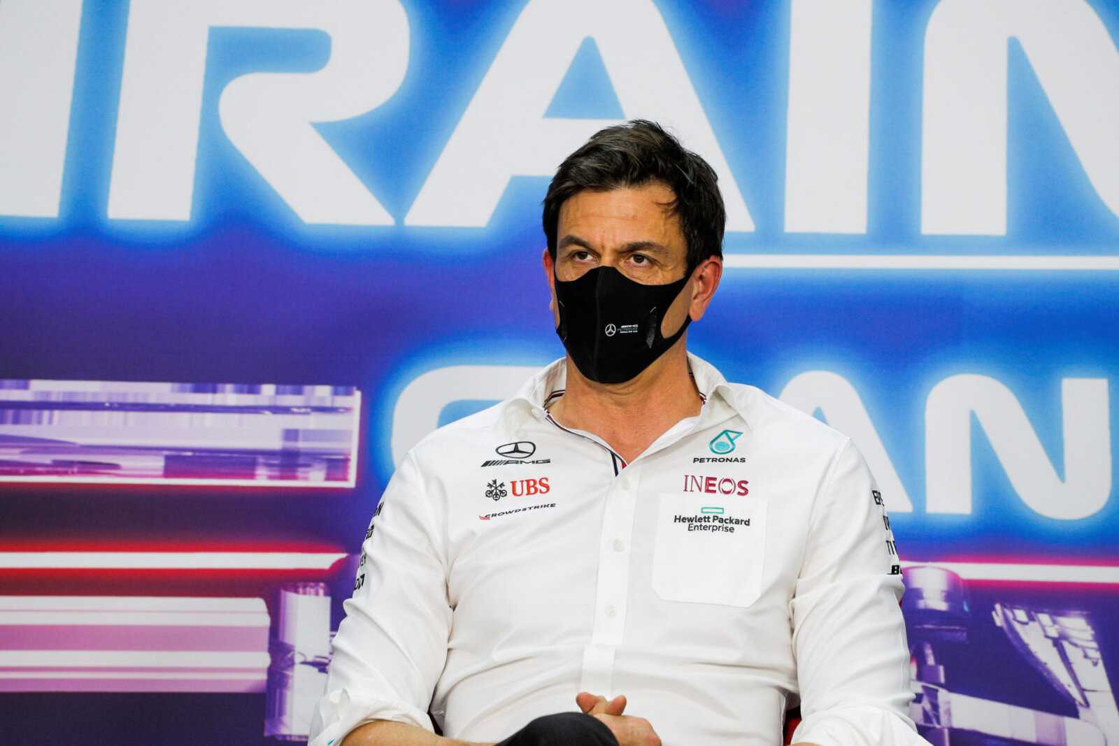 Mercedes transforme Toto Wolf en mème sur Twitter pour célébrer la pause bien méritée de la F1