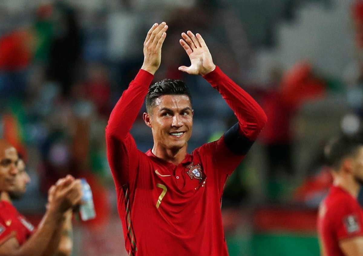 VIDÉO : Nike restaure l'ancien terrain où Cristiano Ronaldo a joué pour la première fois au football