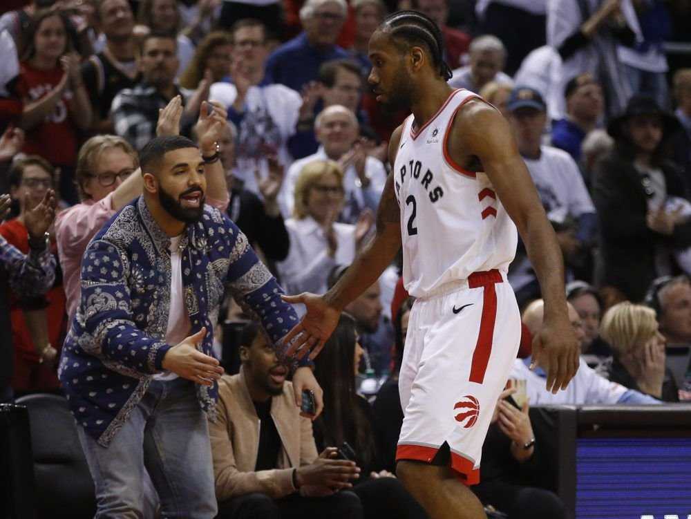 Drake révèle à quel point Kawhi Leonard est reconnaissant pour son temps avec les Raptors de Toronto