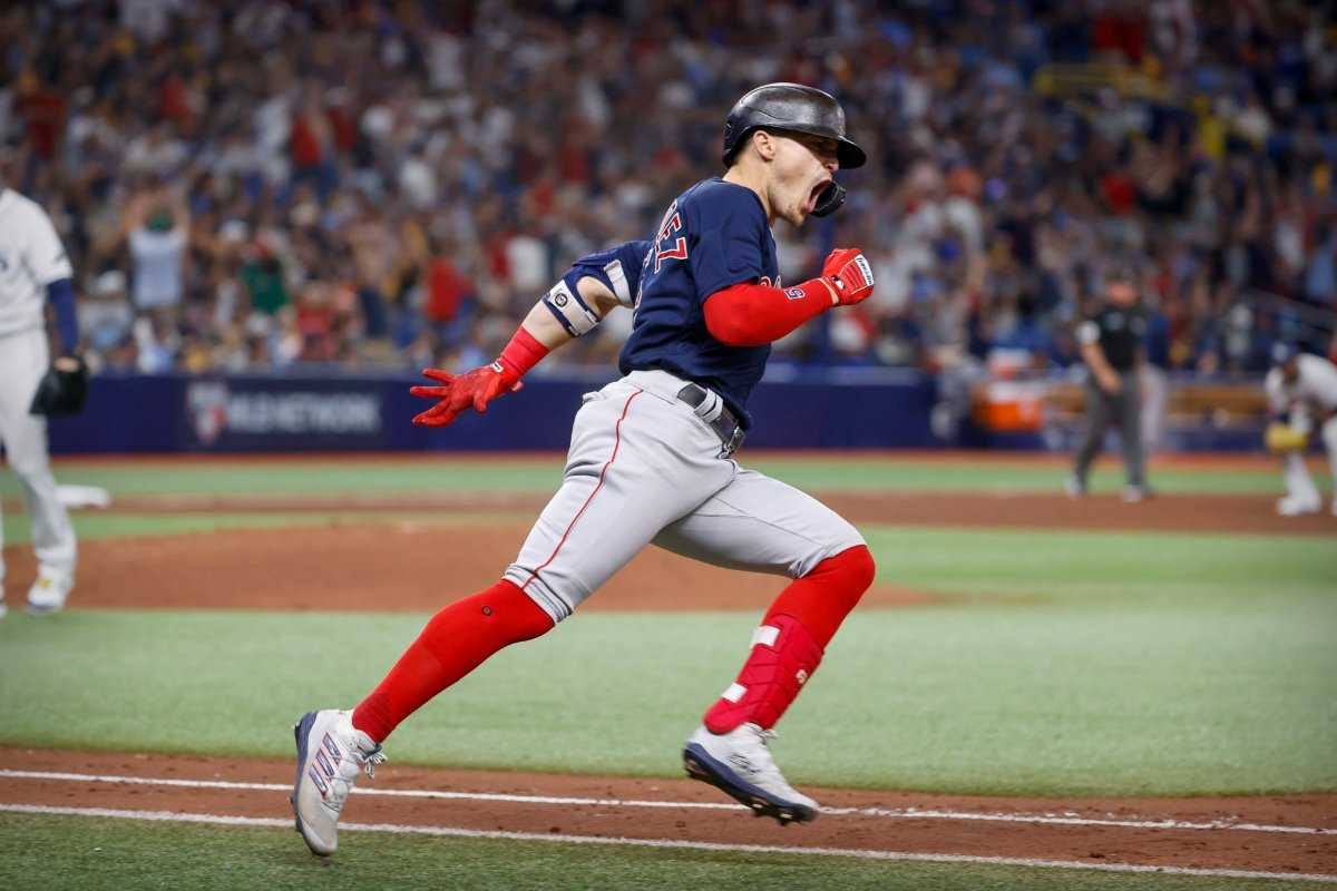 "Gagner ou rentrer à la maison" - Enrique Hernandez explique la mentalité des Red Sox de Boston lors d'un retour énorme contre les Rays de Tampa Bay