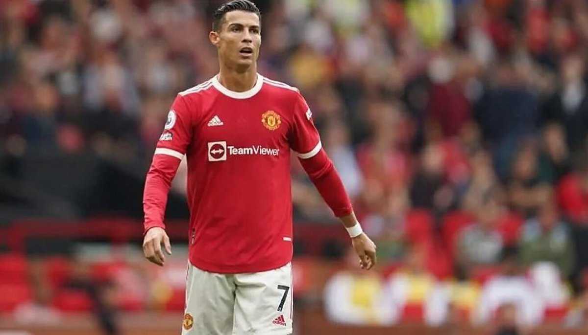 "Je ne suis pas là pour les vacances" - Cristiano Ronaldo révèle ce qu'il a dit au vestiaire de Manchester United à son arrivée