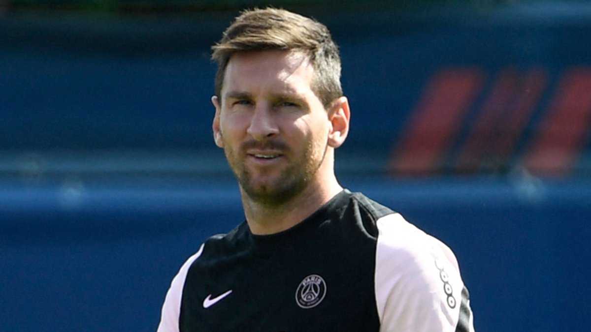 La star du PSG Lionel Messi snobe Jorginho pour Karim Benzema comme choix de vote pour le Ballon d'Or