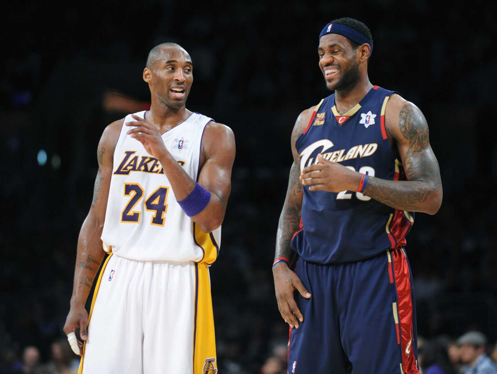 Les fans des Lakers divisés alors que Kobe Bryant se classe au-dessous de LeBron James dans la liste des grands modernes