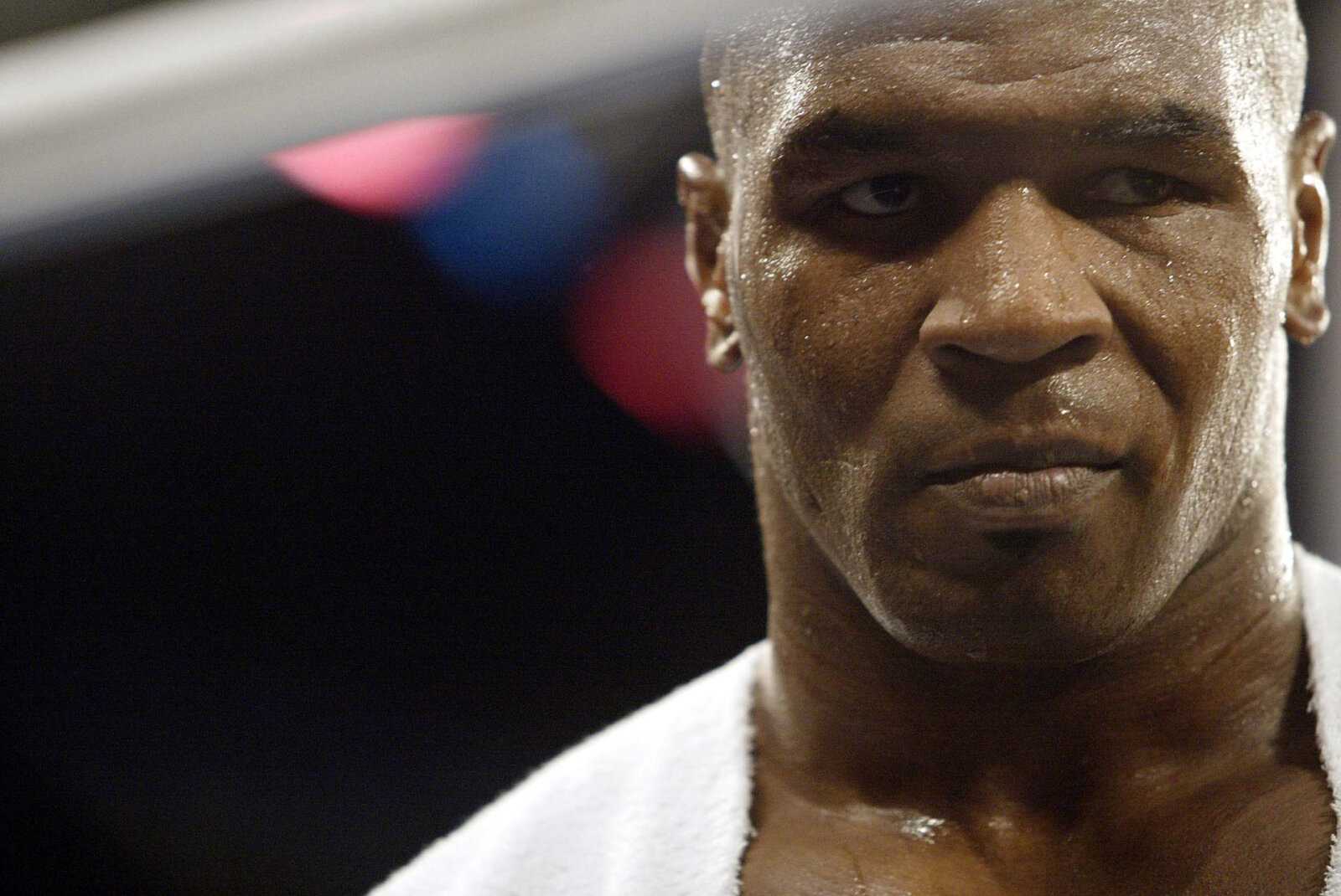 Les opposants bizarres Mike Tyson pourraient se battre en 2022, dont Logan Paul