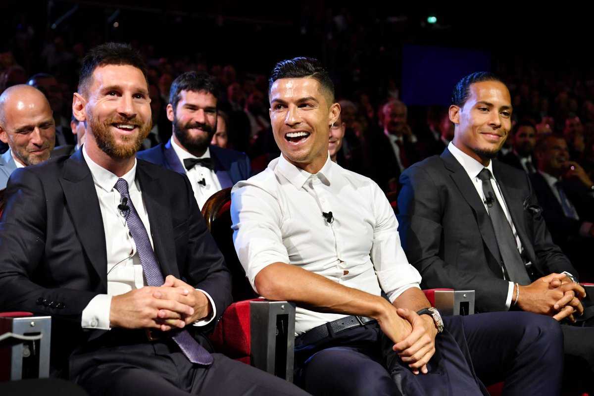 Lionel Messi bat Cristiano Ronaldo en tant que personne la plus vue sur Instagram