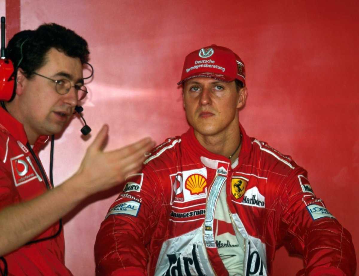 REGARDER: Quand Michael Schumacher a présenté le patron actuel de Ferrari F1 Mattia Binotto au monde