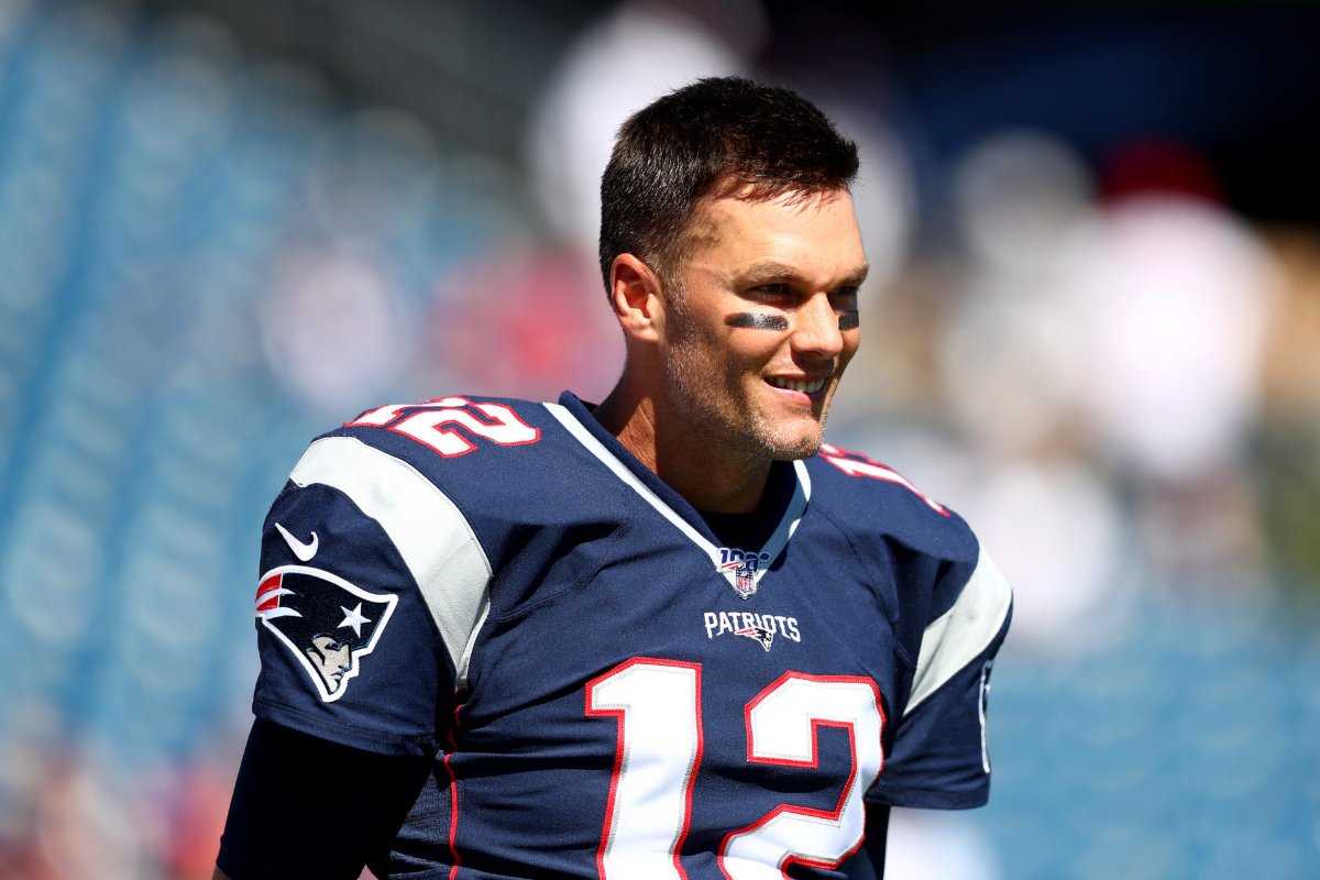 «Respectueux et digne» – Robert Kraft confirme l'hommage à Tom Brady avant le choc des Patriots contre les Buccaneers