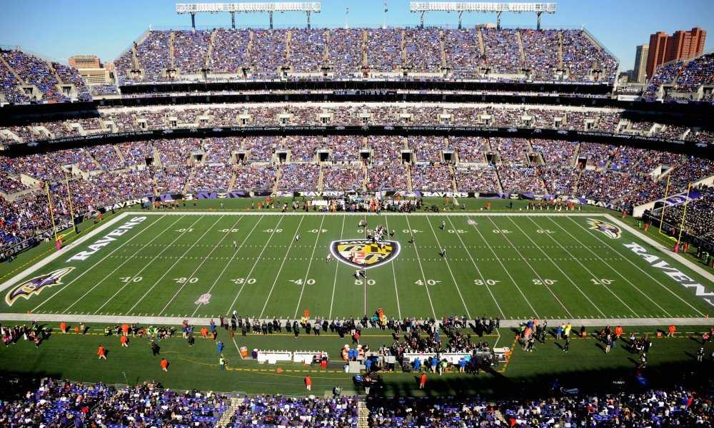 Le stade M&T Bank des Ravens de Baltimore assistera à des spectacles de lumière psychédélique pendant les matchs de la saison de la NFL