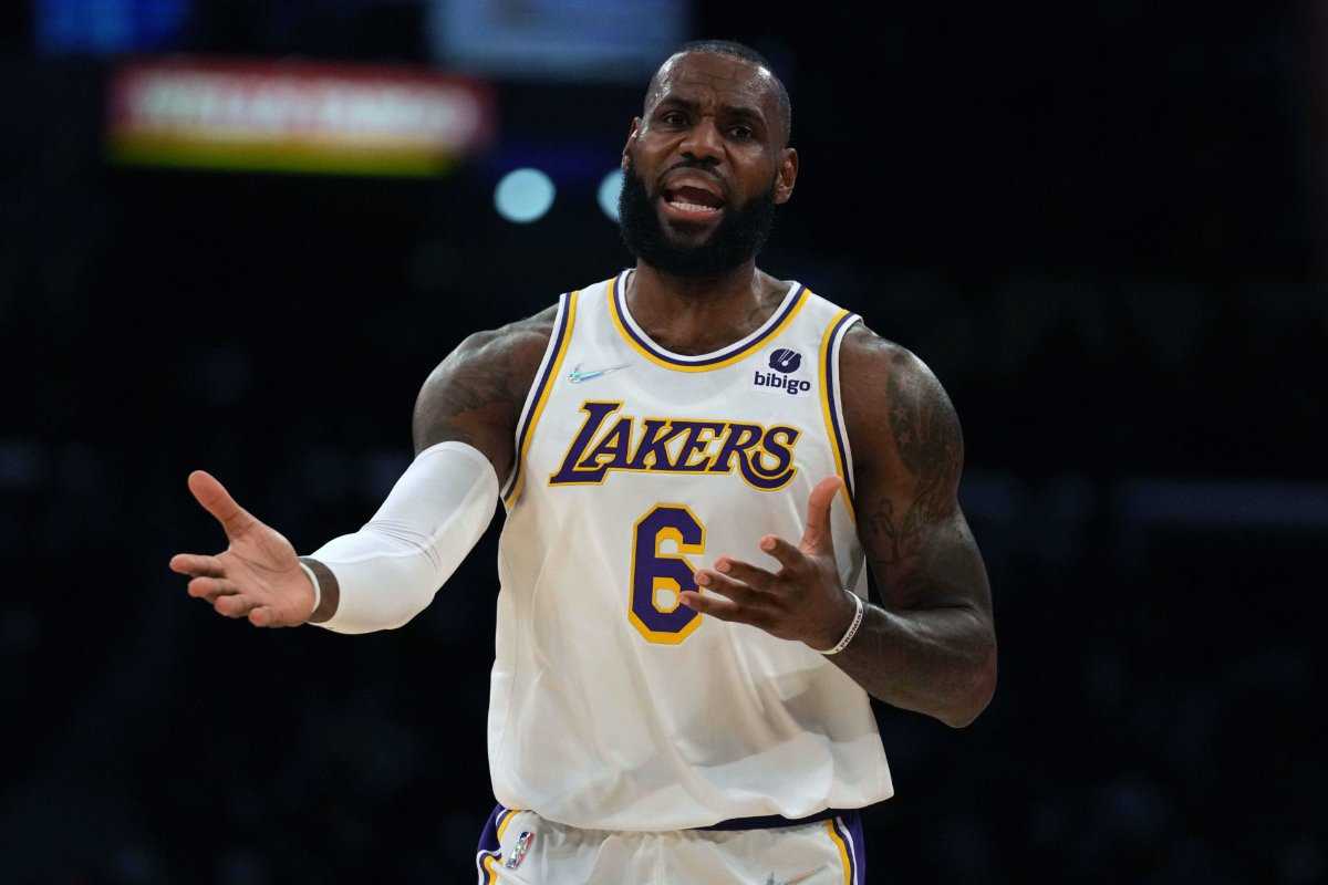 LeBron James répond à un ancien coéquipier des Cavaliers en disant que les Lakers doivent faire beaucoup plus