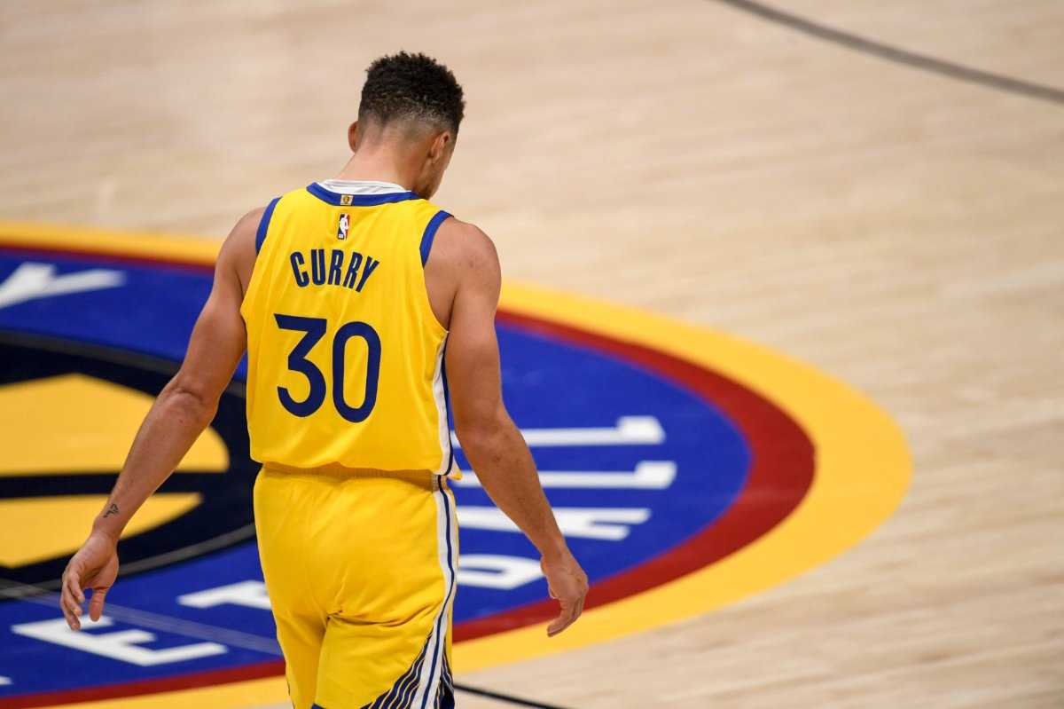 Stephen Curry à propos de la sécheresse des éliminatoires des Warriors : « Regarder la bulle était le point le plus bas de ces deux années »