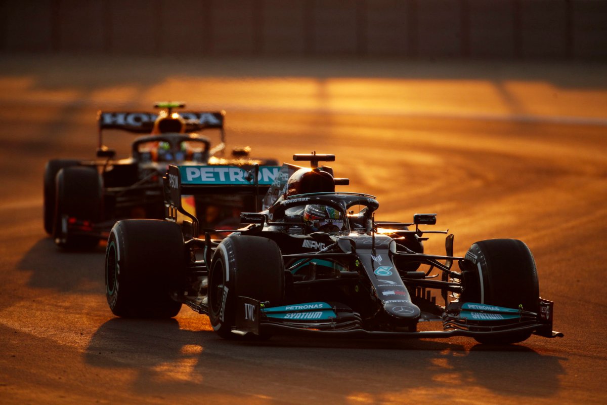 Rapport du GP d'Arabie saoudite FP3 : Lewis Hamilton atterrit dans l'eau chaude après avoir « bloqué » par inadvertance Mazepin & Gasly