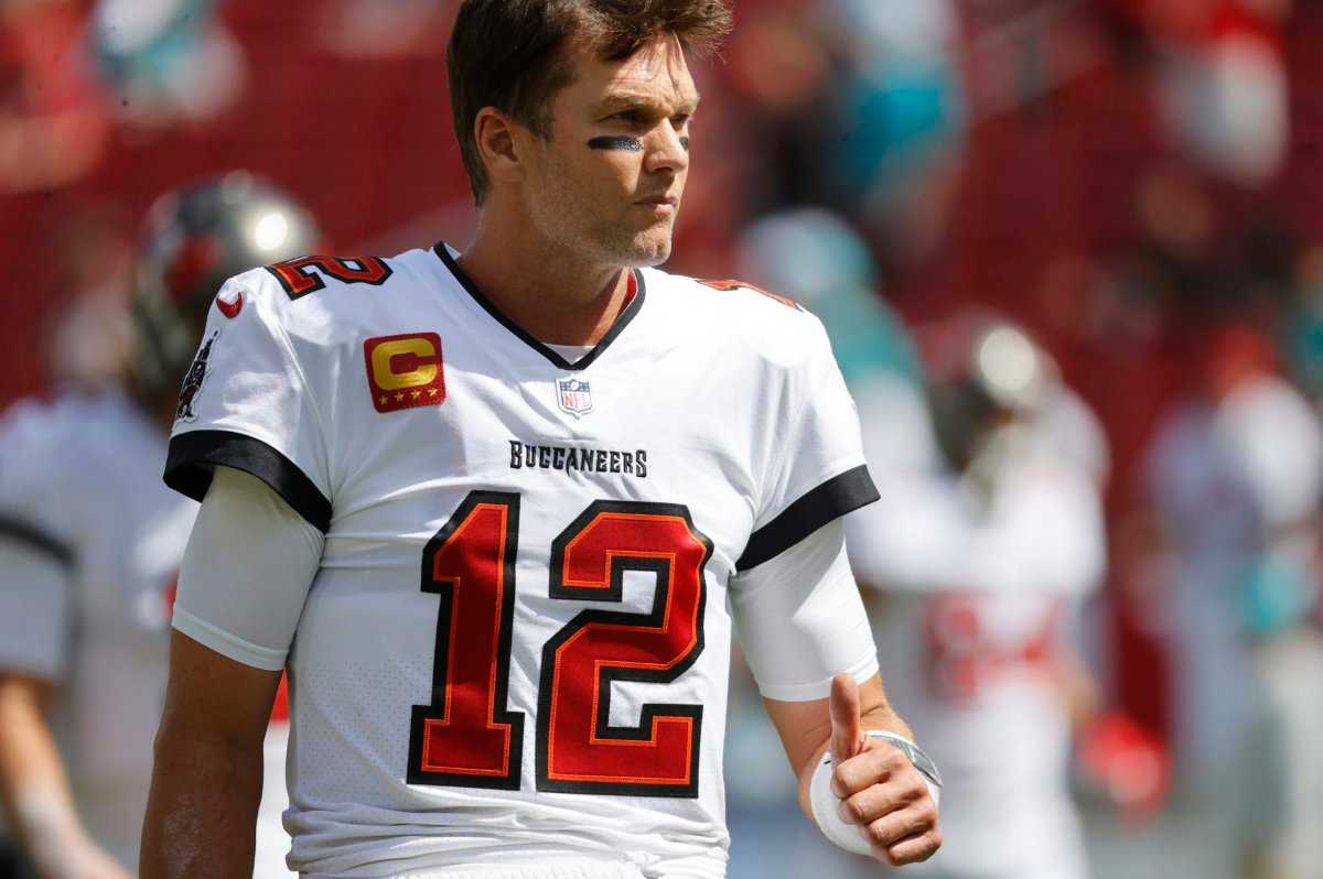 Tom Brady cimente le statut de MVP après avoir détruit les Falcons d'Atlanta ;  Twitter de la NFL en admiration