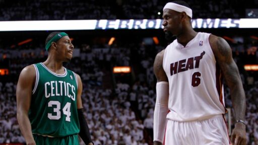 Anthony Davis approuve le dernier message destructeur de la légende des Celtics : “Si j’étais Paul Pierce, je détesterais aussi LeBron James”