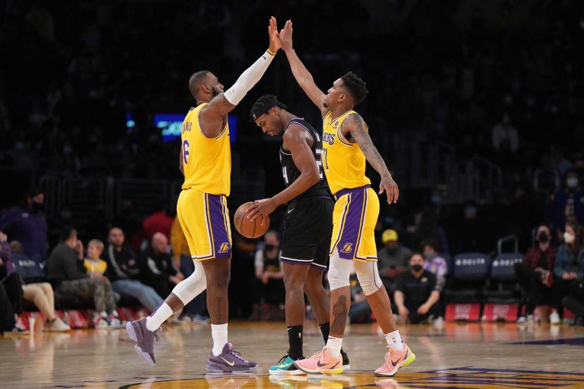 "LeBron James a arraché Malik Monk à Michael Jordan": les fans de la NBA déclarent leur GOAT GM en tant que jeune star brille pour les Lakers
