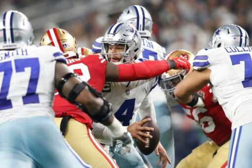 REGARDER: Fin bizarre des Cowboys de Dallas contre les 49ers de San Francisco alors que Dak Prescott reçoit un choc désagréable
