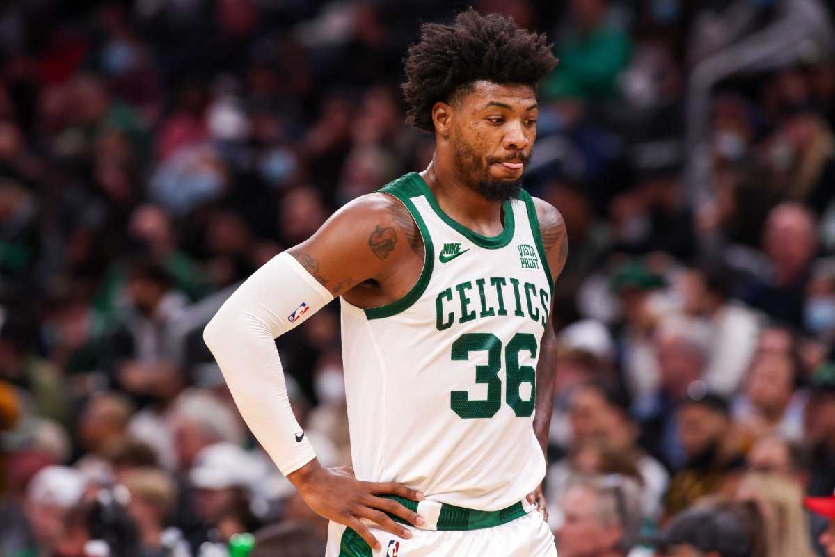 La star des Celtics avoue que le flop et le jeu sont une partie "stratégique" de son jeu