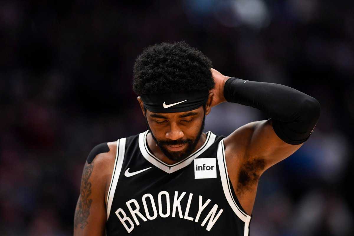 RAPPORTS: Kyrie Irving pourrait ne pas jouer pour les Brooklyn Nets malgré la suppression du mandat de NYC