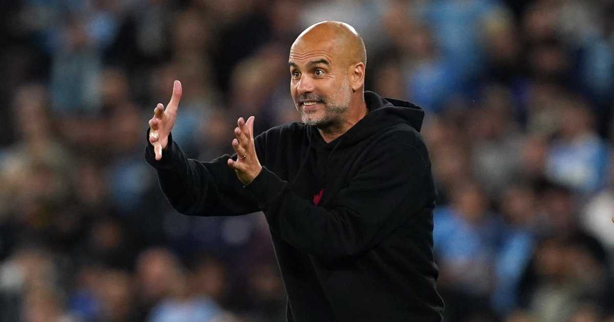 "J'adore créer des tactiques stupides": Pep Guardiola, le manager de Manchester City, promet de jouer avec 12 hommes à l'UCL