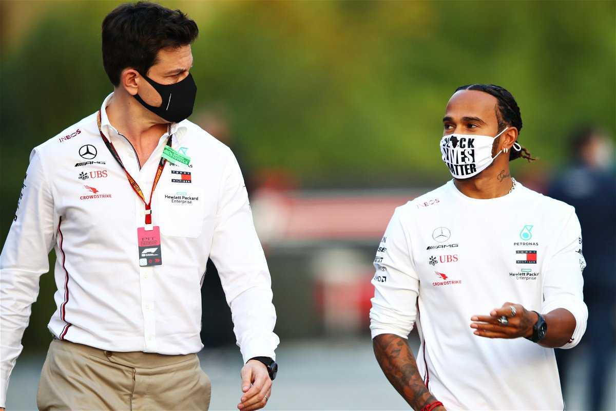La relation unique de Lewis Hamilton et Toto Wolff est révélée après une folle sortie
