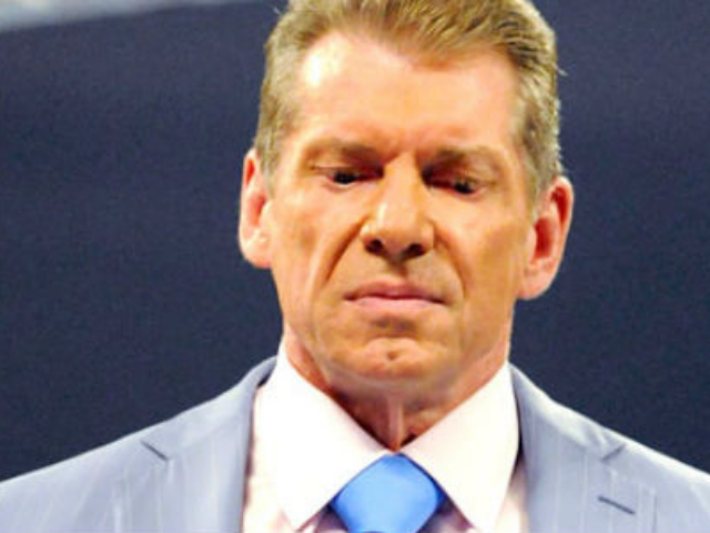 Le Temple de la renommée de la WWE raconte comment un petit changement a fini par coûter des millions à Vince McMahon