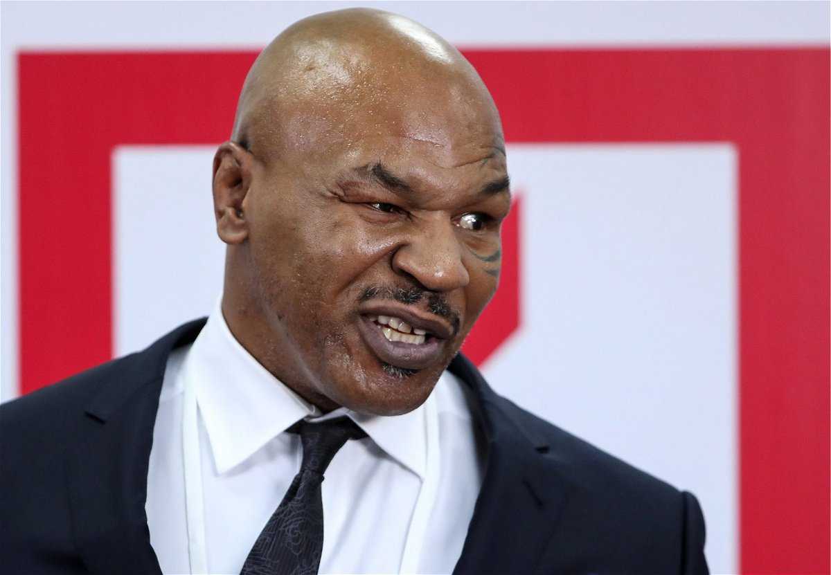 Quand Mike Tyson a blâmé les médias sociaux pour avoir encouragé le " manque de respect " au milieu d'une récente vidéo d'altercation sur un vol
