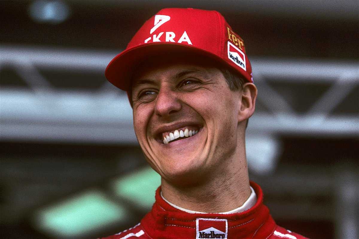 REGARDER: Michael Schumacher et Jos Verstappen tiennent la boule de cristal dans l'avenir de F1 de Mick et Max - "Vous ne savez jamais ce qui se passe après 15 ans…"
