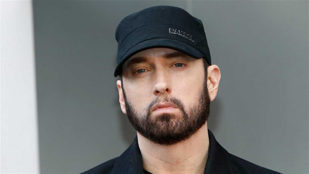 Eminem obtient l'approbation de LeBron James au milieu du boeuf avec le jeu - mais pas comme vous le pensez
