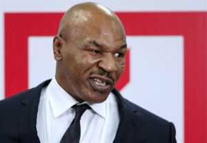 "J'ai couru dans la maison pour essayer d'obtenir ce M * th * rf ** ker": Mike Tyson raconte un incident amusant avec un fan