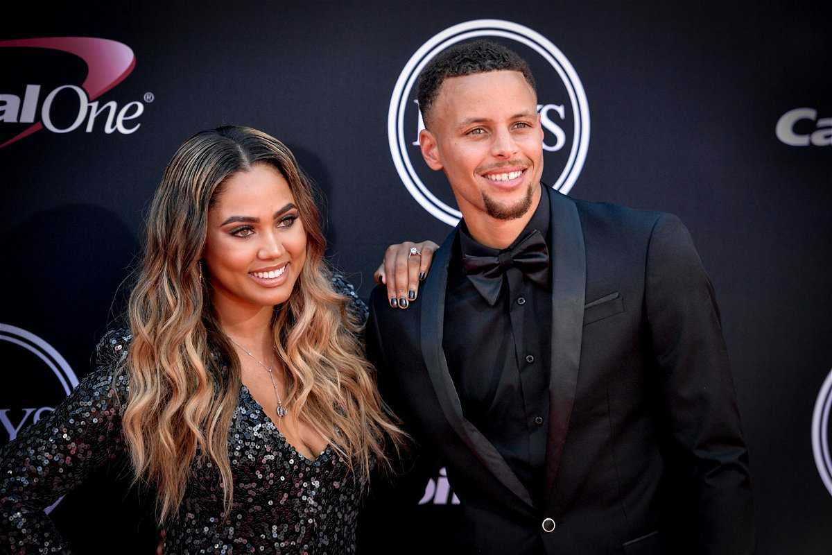 La femme furieuse Ayesha a une fois accusé toute la NBA d'être "truquée pour de l'argent" après la faute controversée de Stephen Curry contre les Cavaliers de LeBron James : "Je ne serai pas silencieux"