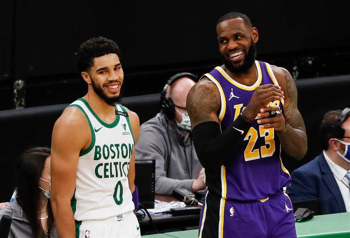 Le fan de Kobe Bryant, Jayson Tatum, a regardé les faits saillants de LeBron James pour conquérir les dollars de Giannis Antetokounmpo lors des éliminatoires de la NBA 2022