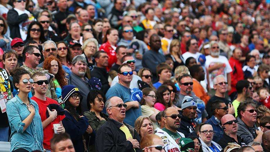 "MASSIVE L" - Les fans de NASCAR dénoncent la décision imminente d'abandonner l'hippodrome populaire pour un parcours de rue à Chicago