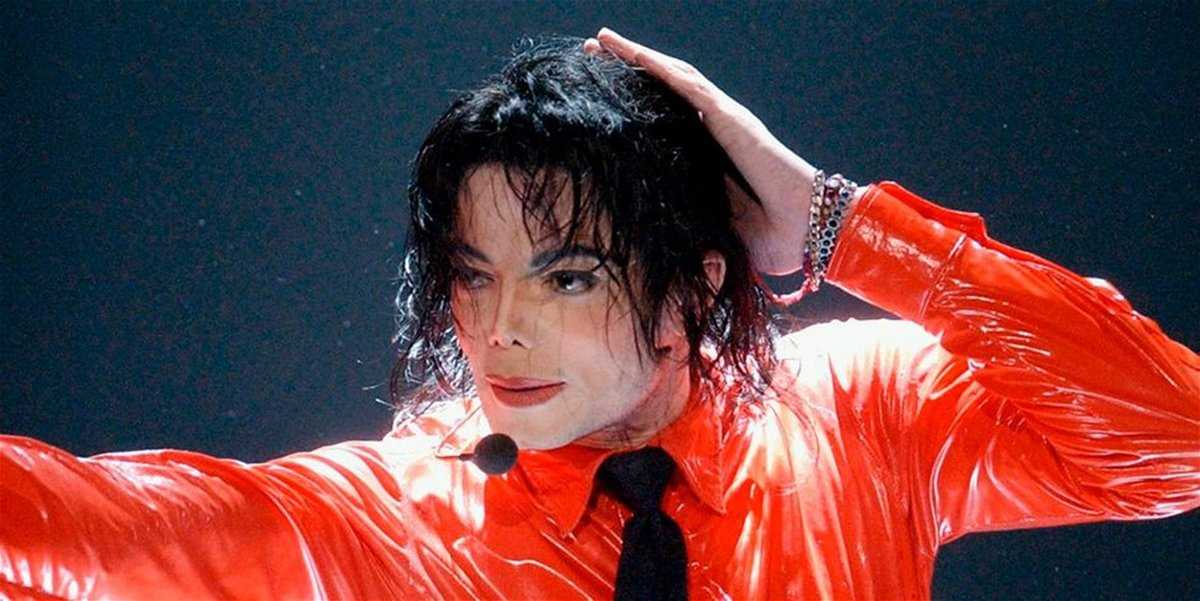 Un fan ardent de Michael Jackson transforme la légende musicale en un anneau d'Elden terni !