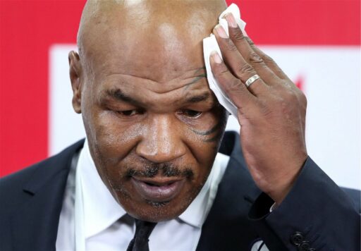 “Ma mère ne signe jamais”: Mike Tyson se souvient que sa mère était réticente à ce qu’il poursuive la boxe comme carrière