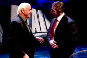 Ric Flair publie un message émotionnel de gratitude pour Vince McMahon