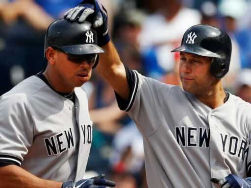 Alex ‘A-Rod’ Rodriguez étend un geste pacifique sur Instagram à l’ancien coéquipier des Yankees Derek Jeter au milieu des rumeurs de boeuf