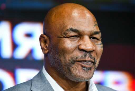 Mike Tyson a une fois révélé pourquoi il n’était pas ami avec Floyd Mayweather : “Je veux cliquer avec lui et ensuite…”