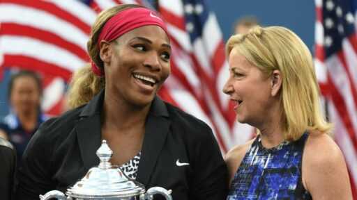 “La rend étourdie” – Chris Evert a une fois fait allusion au “test de dépistage de drogue” pour Serena Williams après son retrait déconcertant du match en 2014