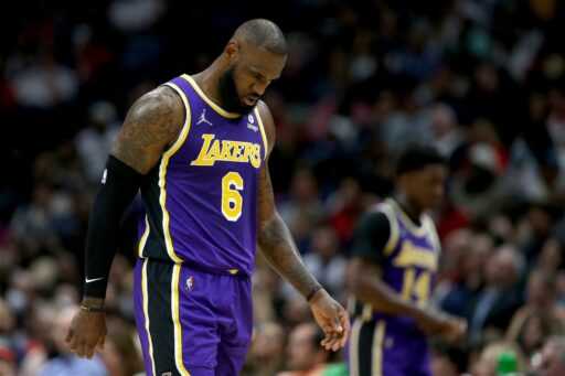 “L’homme avait LeBron [James] Inquiet pendant une minute “: le glissement malheureux de Lakers Star contre les Spurs laisse les fans à bout de souffle pour l’air frais