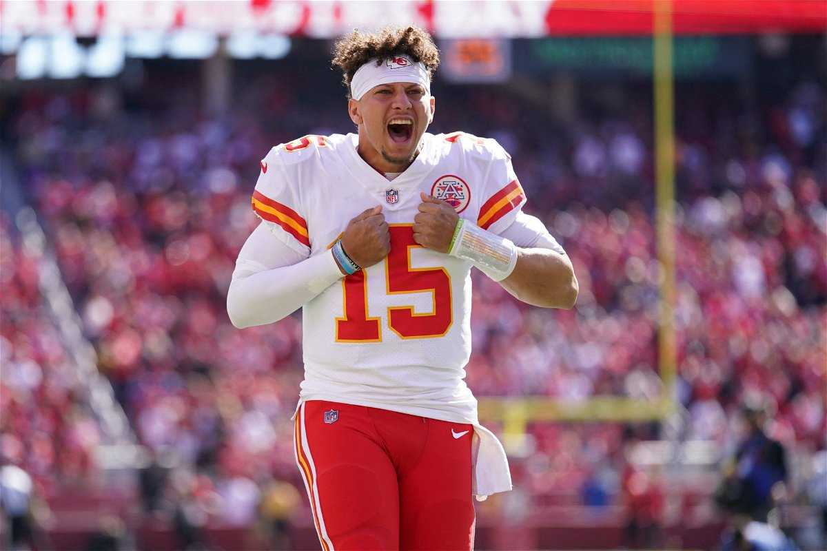 Devait Faire Partie Du Scénario Le Champion Du Super Bowl Patrick Mahomes Fléchissant Son 7930