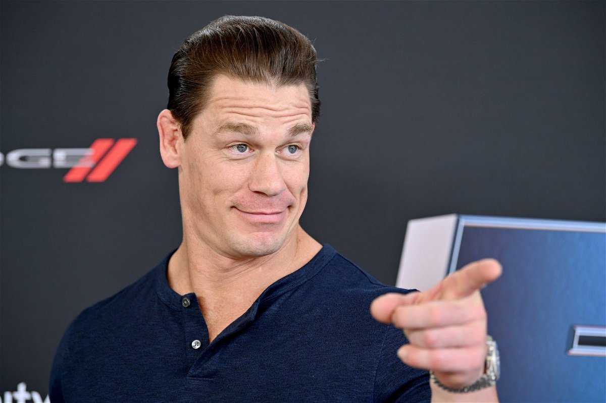 Ce Nest Jamais Impossible John Cena Place La Barre Du D Vouement Alors Quil Prouve Que Les