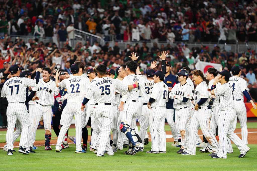“Maintenant, c’était un match de baseball !” : le Japon et le Mexique étonnent les fans avec un affrontement épique en demi-finale de la World Baseball Classic 2023