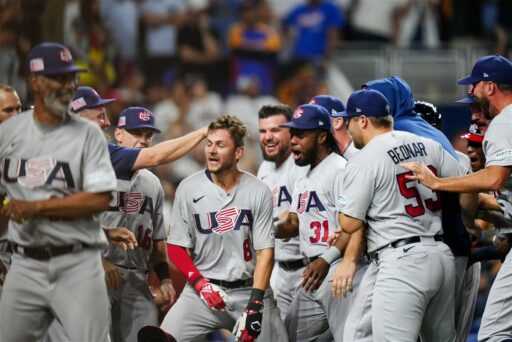“Trea Turner pour le président 2024”: les fans saluent une star de la MLB de 300 millions de dollars alors que l’équipe américaine voit le Venezuela en quart de finale intense de la Classique mondiale de baseball