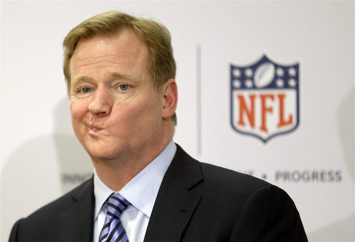 Un plaqueur défensif qui a gagné 40 000 000 $ en carrière dans la NFL met en lumière les négociations épiques du contrat du commissaire Goodell