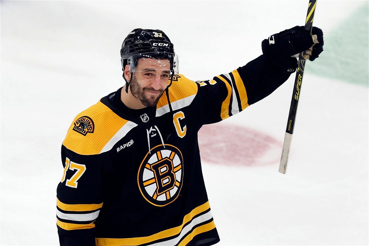 « Une sacrée carrière ! » : Après avoir gagné 97 509 415 $ dans la patinoire de la LNH, le Star Center des Bruins de Boston fait ses adieux, laissant les fans émus